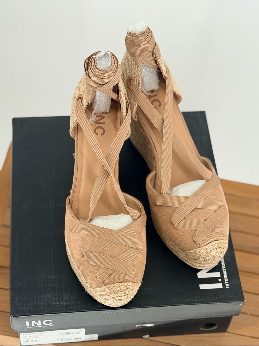 New INC International Concepts Women’s Tan Espadrille Wedge Sandals size 9M